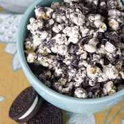 popkorn-s-oreo-i-belym-shokoladom
