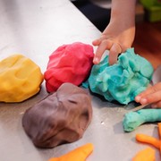 kak-sdelat-plastilin-play-doh